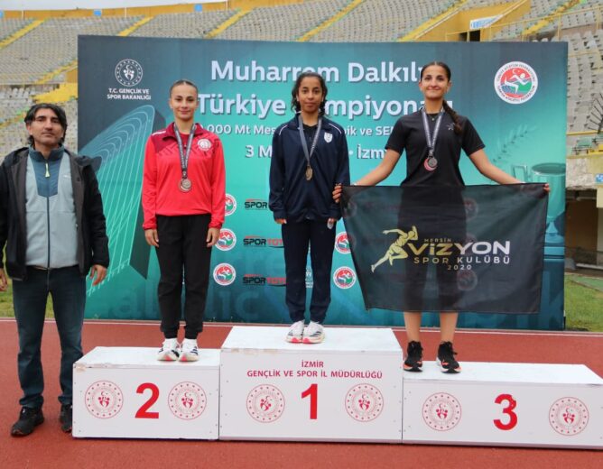Muharrem Dalkılıç 10.000m Türkiye Şampiyonası İzmir’de gerçekleştirildi.